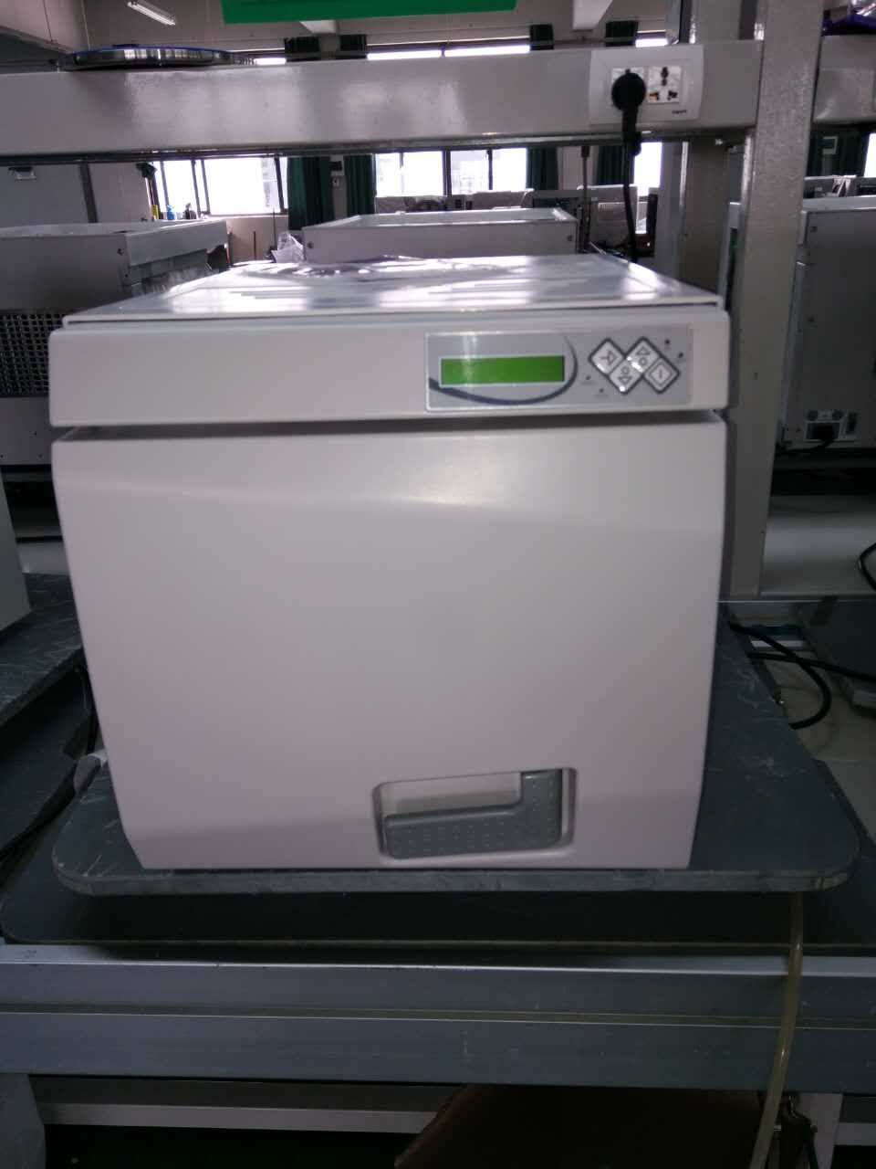 New Mini sterilizer series 8L Saving Space and Operated Easily